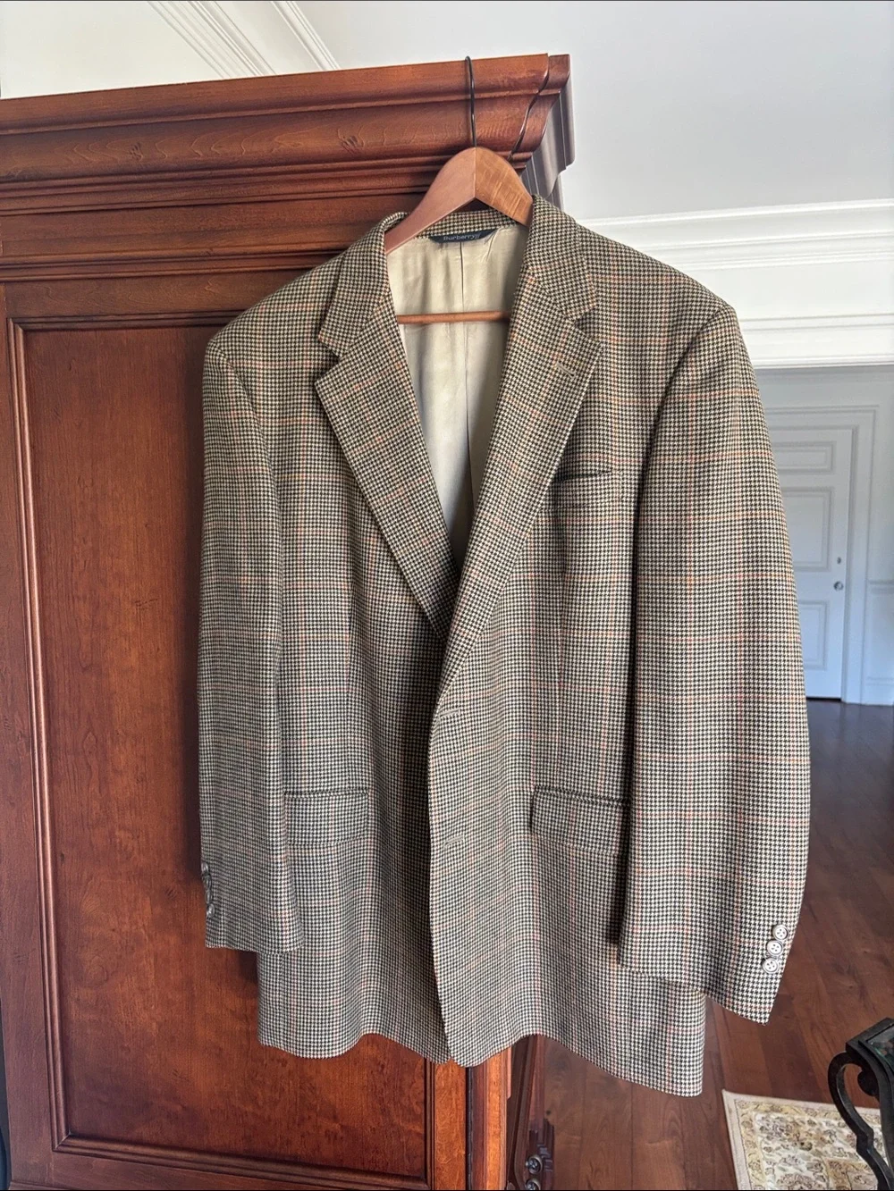 Burberry Classic Men's Houndstooth Blazer - Tan/Black